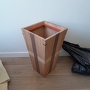 Poubelle en arrêtier à coupe d'onglet