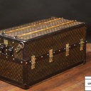 Reconstruction d'une malle lit