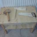 Établi pour enfant avec outils