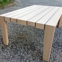 Petite table basse en chêne rouge