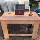 Mobilier de bureau...de jardin.