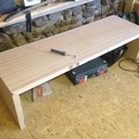 Mobilier commercial en hêtre multiligne