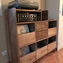 Un meuble pour vinyle et platine
