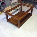 Petite table basse vitrée