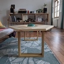 Table basse en palettes avec isolateur électrique
