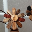 Bouquet de fleurs en bois précieux