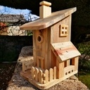 Plusieurs Mangeoires oiseaux