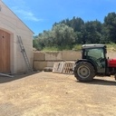"Grande" porte de hangar en pierres de taille