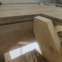 l'arrivée de l'escalier (avec l'échelle de meunier actuelle)