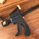 Écarteur a partir d’une presse serrante