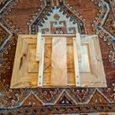 Lutrin (= pupitre en québécois)