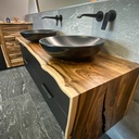 Mobilier de salle de bain et miroirs en noyer