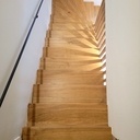 Habillage d’escalier. Chêne de Bourgogne.