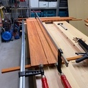 Table en padouk massif