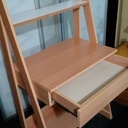 Petit bureau en melamine