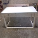 Petit bureau tout simple