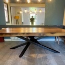 Table à manger industriel en metal et chene massif