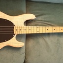 Corps d'une basse électrique