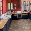 Une cuisine noire et or✨