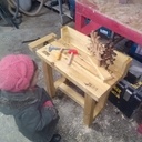 Petit établi et arbre à bijoux