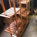 Etagères sur roulettes