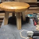 Tabouret pour pot de fleur