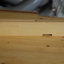 pour permettre d'utiliser le "porte-outil" en cale, il suffit de ne pas l'aligner sur la traverse sous le plateau