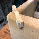 Les bancs de Sam et Larry