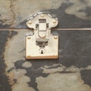 Paire de Malle  a  chapeau  en " Pierre"