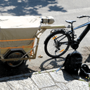 L'atelier déployable empaqueté et attelé