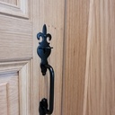 Portes traditionnelles en chêne avec loquet poucier