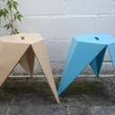 Tabouret en contreplaqué