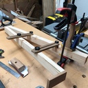 Gabarit de coupe en biais pour scie sur table