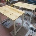 Petites tables enfants sur bois de récupération