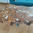Table basse racine bois d'olivier et résine époxy