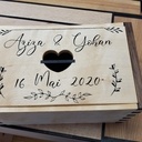 Boîte mariage avec doubles queues d'arondes inclinées