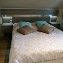 Tête de lit avec chevets et éclairage intégré