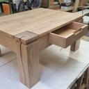 Table basse moderne en chêne