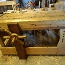 Une presse amovible pour mon établi.