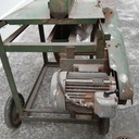 Scie à bûches retorse !