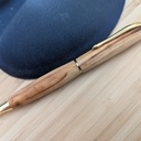 Stylo en prunier