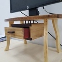 "L’araignée", petit meuble pour écran d'ordinateur