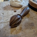 Presse Agrume en noyer