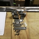 Pièces métalliques.