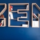 Bibliothèque lettre géante