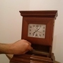 Horloge avec compartiment secret