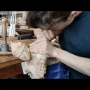 Un jeune sculpteur passionné à l'école Boulle