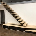 Escalier droit limon central