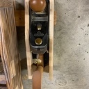 Support rabot monté sur French cleat