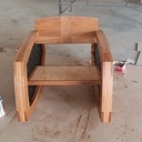 A La Bascule : Une Chaise